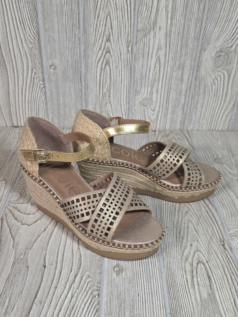 Nicole Jozana Espadrille Metallic Gold Leather Sandals Womens Size 6.5 NEW